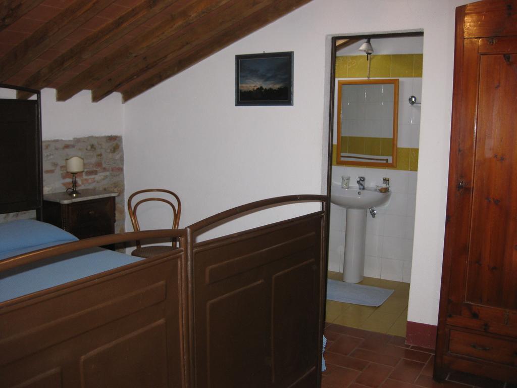 Agriturismo Bronzivalle Riotorto Habitación foto