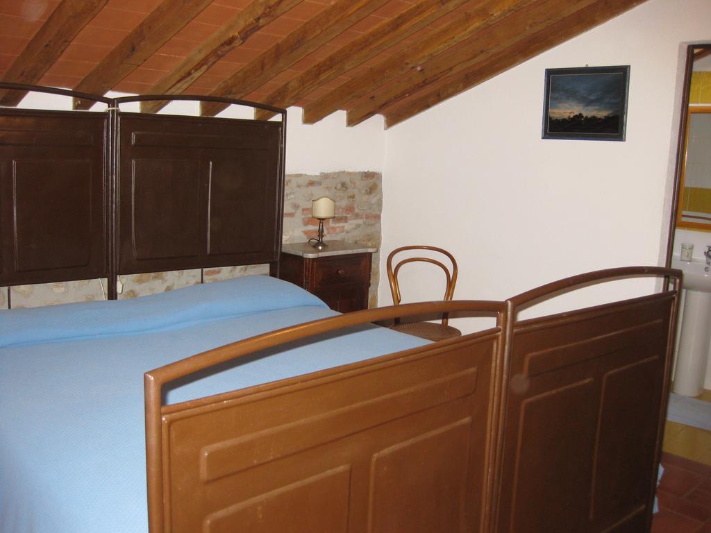 Agriturismo Bronzivalle Riotorto Habitación foto